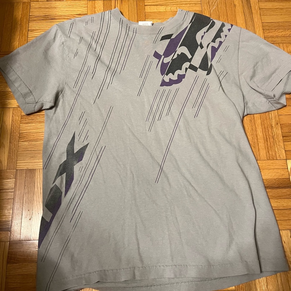 FOX Gray and Purple Graphic Tee SIZE M